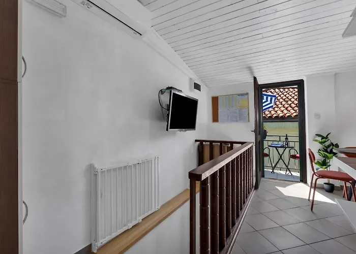 Lanterna Apartmán *